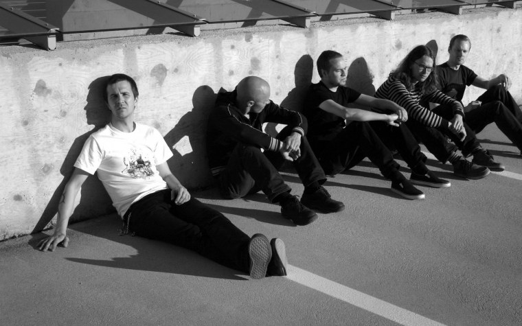 Бригада сериал белый на улице