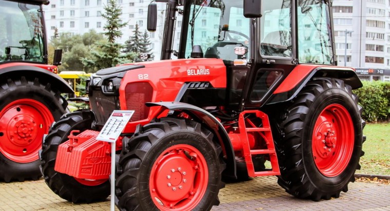 Трактор Беларус 82.1