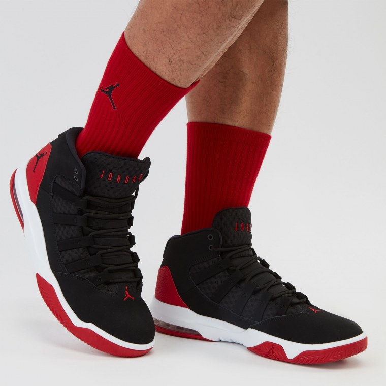 Nike Air Jordan Max Aura 2