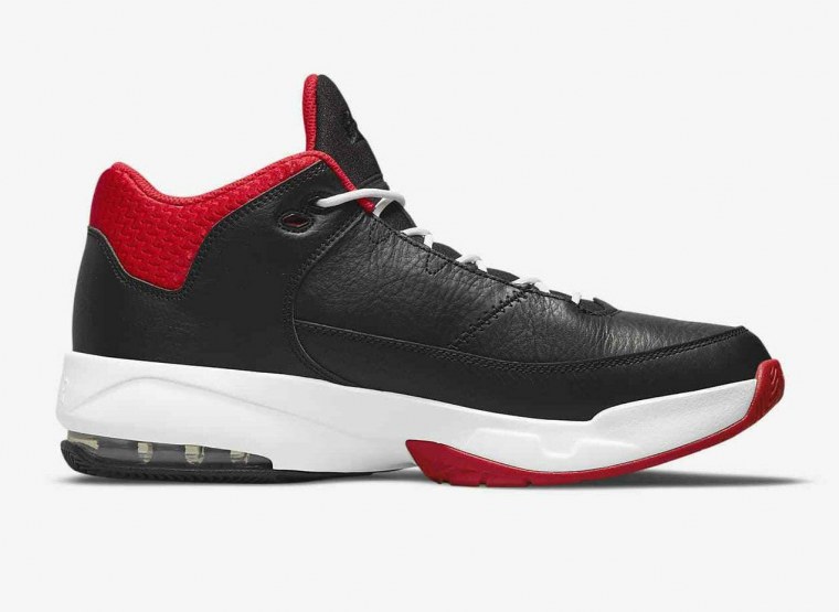 Nike Air Jordan Aura 2