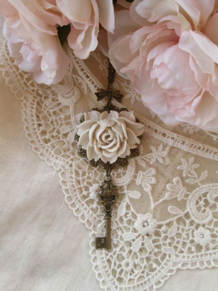 Кружево Винтаж