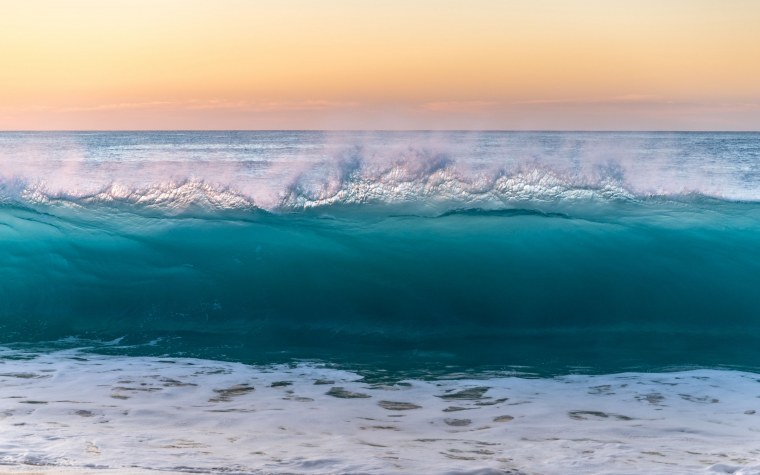 Морские волны на рабочий стол