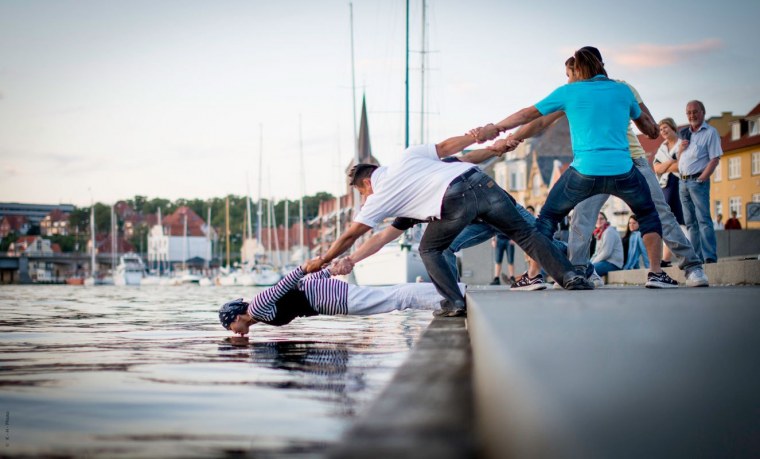 Мультяшки про коллектив