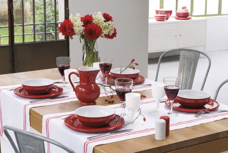 Керамическая посуда для сервировки