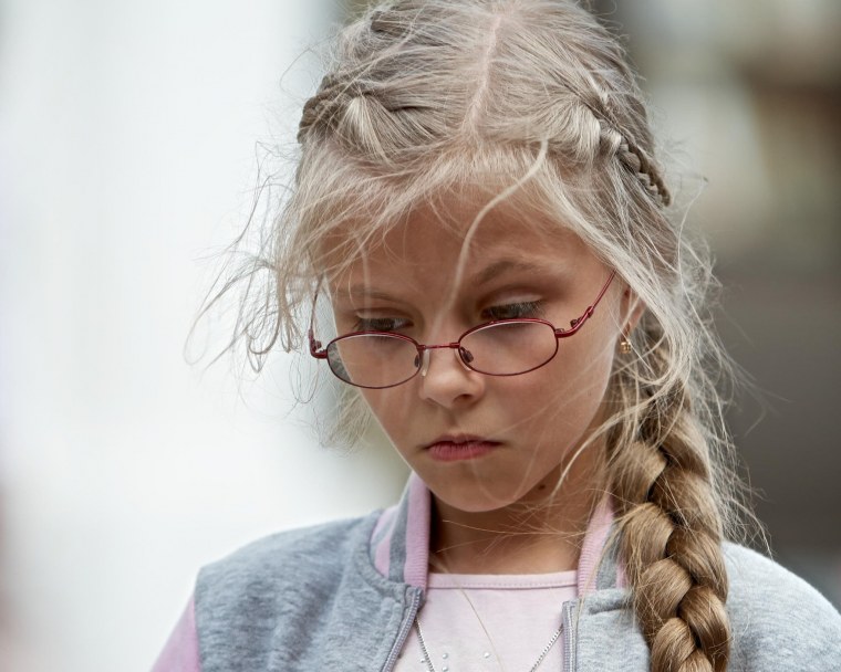 Серьезная девочка