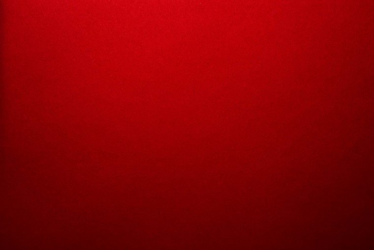 Яркий красный цвет
