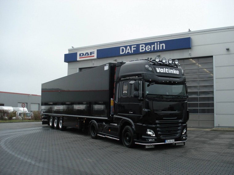 Даф 105 XF черный