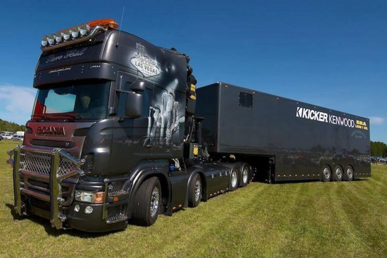 Scania r730 8x4