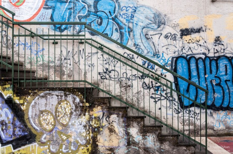 Старая дверь