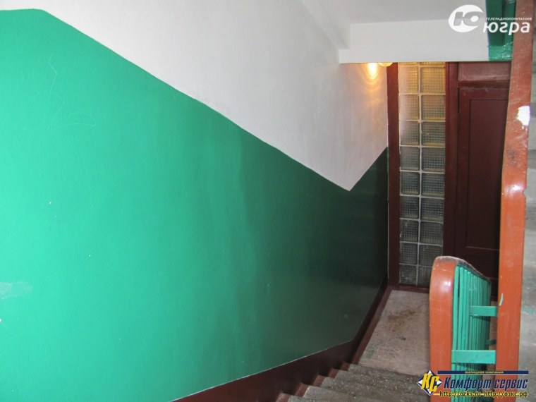 Заброшенный подъезд