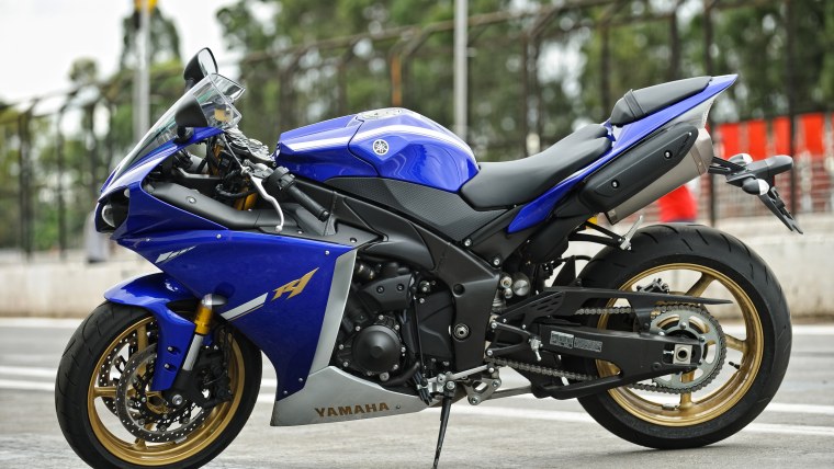 Yamaha YZF r1 2013