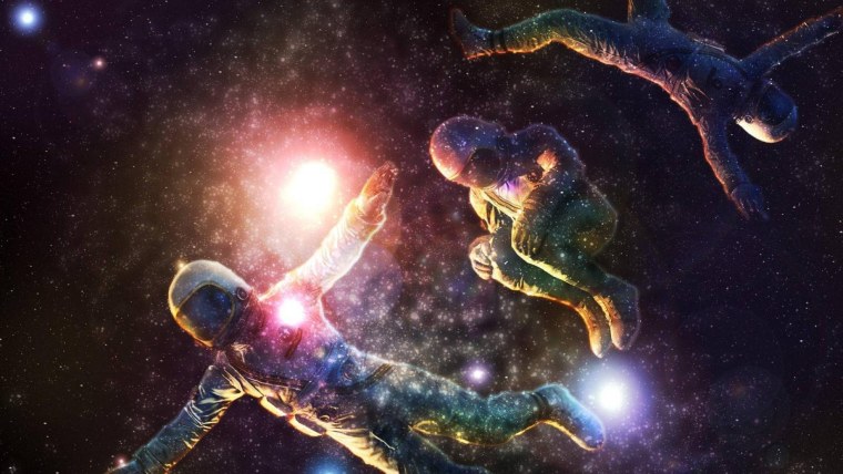 Человек на фоне космоса