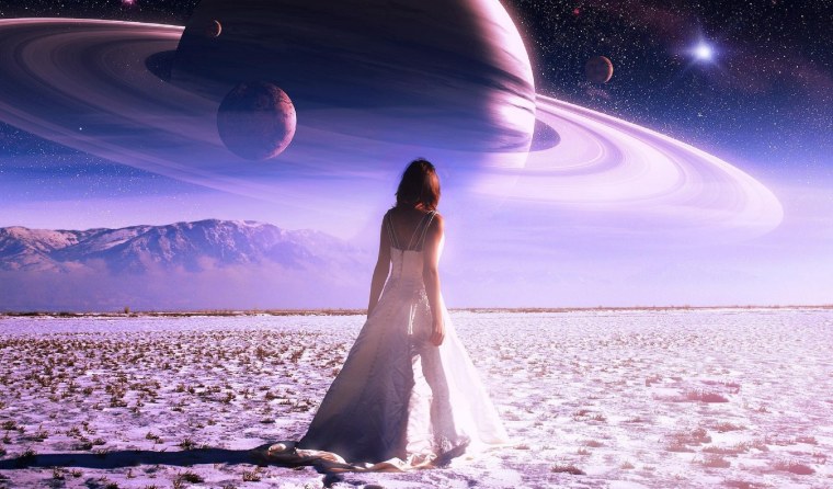 Девушка космос