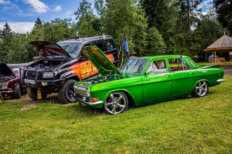 Тюнингованные машины в России