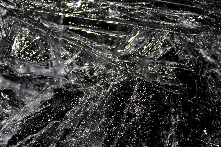 Лед в стакане