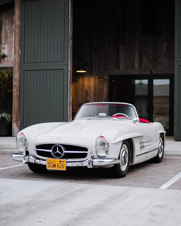 Старый Мерседес 300sl