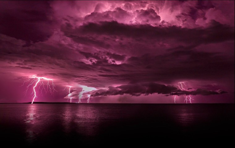 Огонь синий и красный