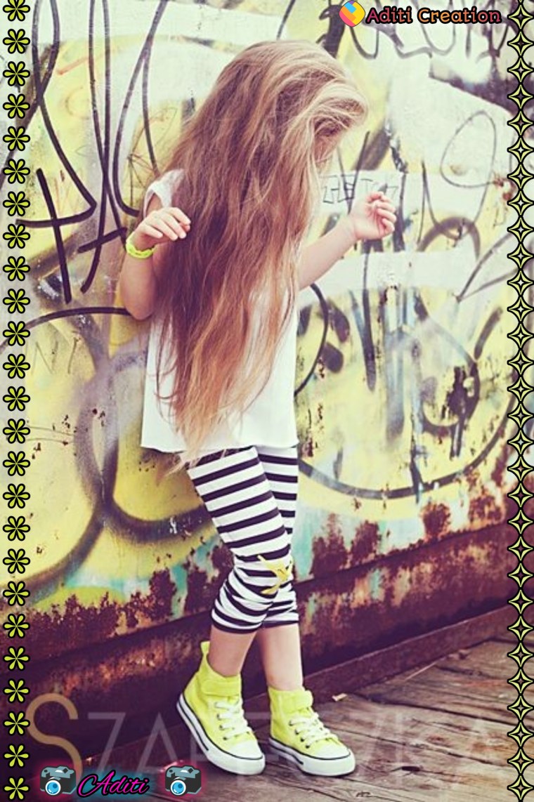 Красивые голубые девочки