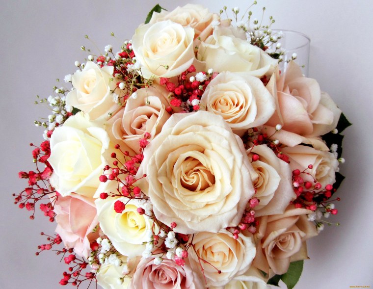 Роза Аваланш свадебный букет