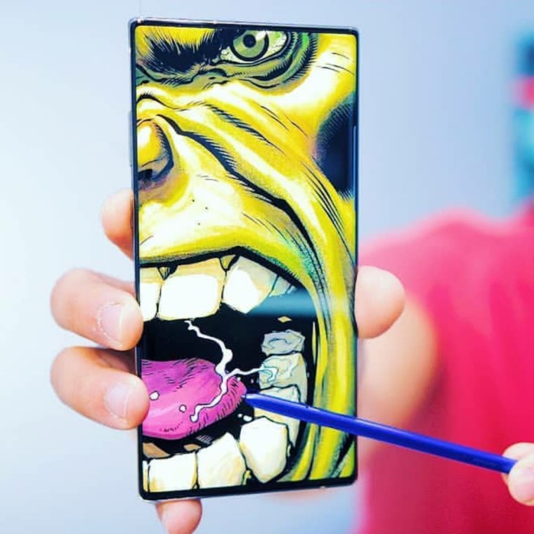 Обои на самсунг s10e