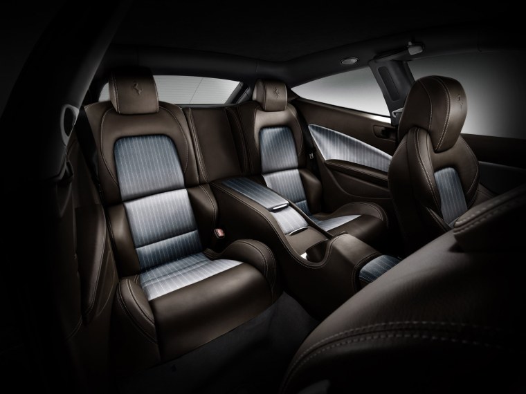 Салон машины