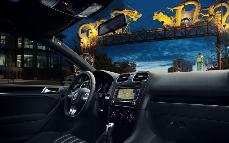 VW Golf 2021 Interior