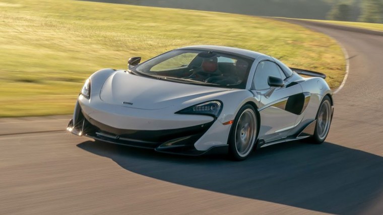 Спорткар MCLAREN 600lt