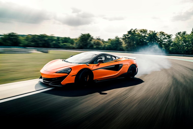 MCLAREN 600lt Orange