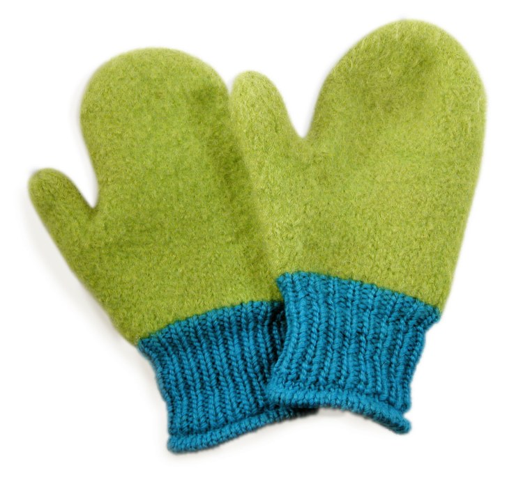 Рукавица на прозрачном фоне