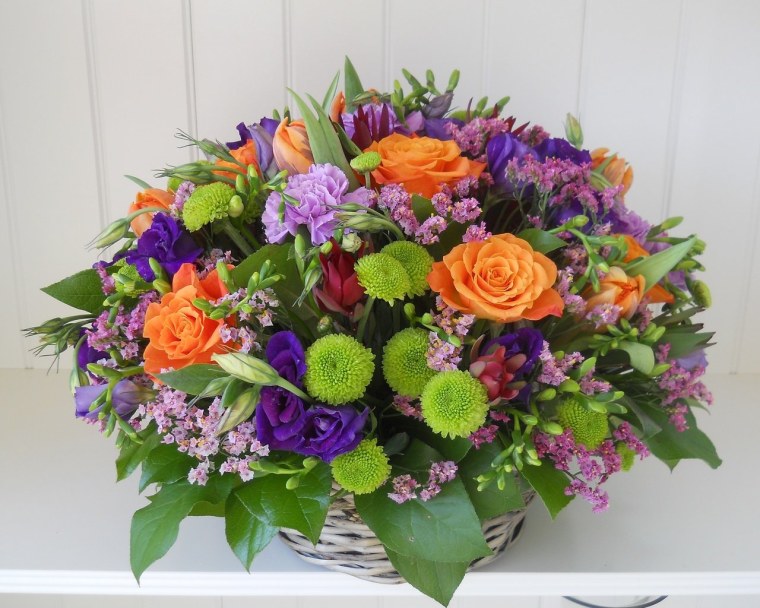 Яркие цветочные композиции